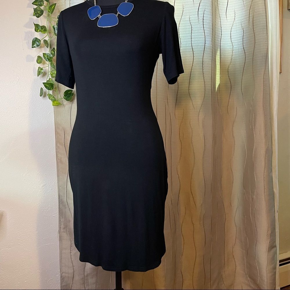 Meaneor Black T-dress